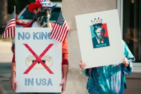 Katy-Perry8217den-Sasirtan-Siyasi-Cikis-ICE8217e-Sert-Elestiri-featured