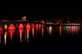 Edirne8217de-Tunca-Taskini-Tunca-Koprusu-Ulasima-Kapatildi-featured