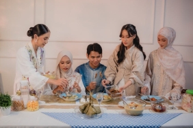 Izmir-2026-Ramazan-Imsakiyesi-Oruc-ve-Iftar-Vakitleri-featured