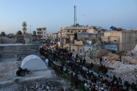 Bursa8217da-Husumetli-Gruplar-Iftar-Sofrasinda-Baristi-featured